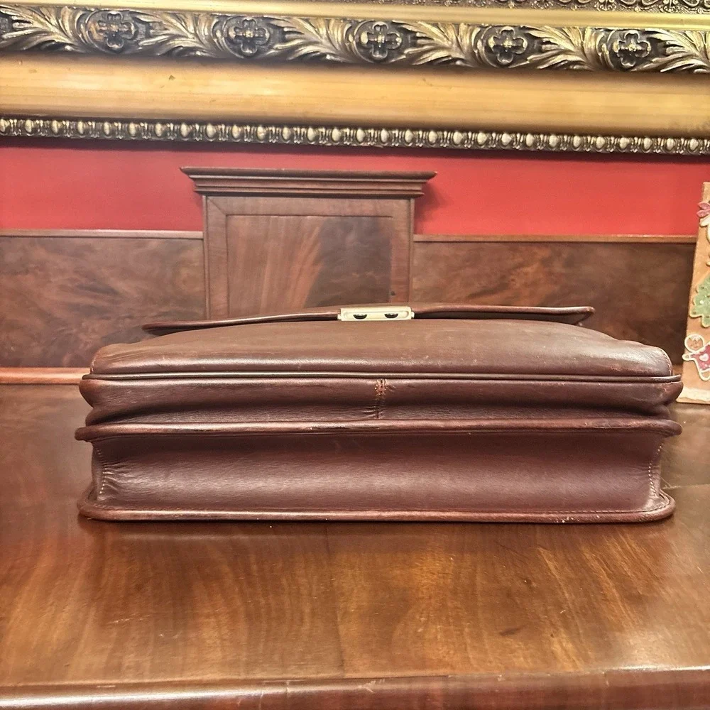 Vintage Hartmann Belting Leather Briefcase Brown‎ Attache Case Combo Lock